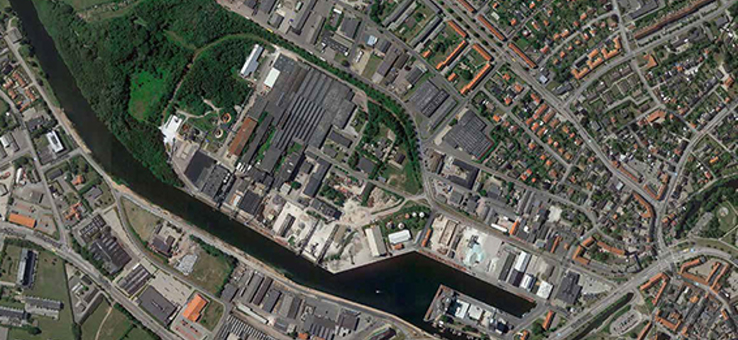 Maglemølle, Næstved Havn, hvor Reiling Glasrecycling og Ressource City er lokaliseret - Luftfoto af Maglemølleområdet i Næstved